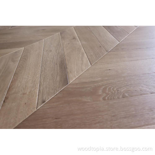 New design Bright color oak chevron parquet
